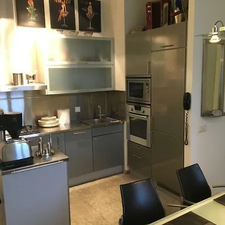 Vene 12a With Balcony Апартаменты Таллин